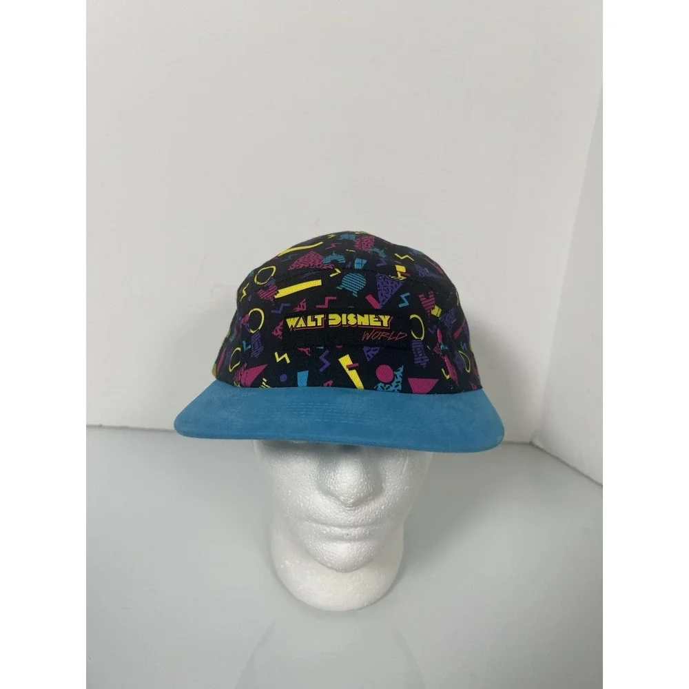 DISNEY WORLD 90'S RETRO LOGO CAP‎